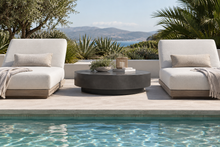 Load image into Gallery viewer, CONCRETE coffee tables 'low floating' round 30cm height® (GRC)