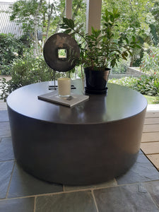 CONCRETE coffee tables round 40cm height® (GRC)